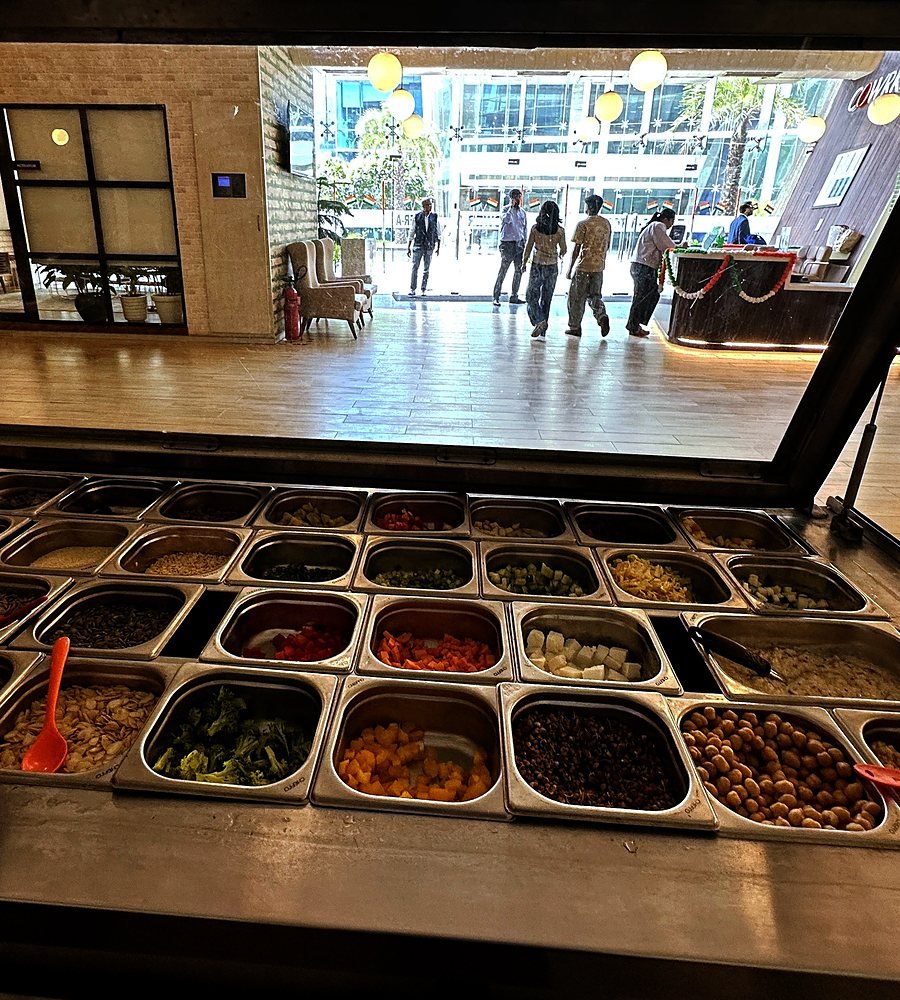 The Bowlsome® live counter set up inside an office lobby in Gurgaon